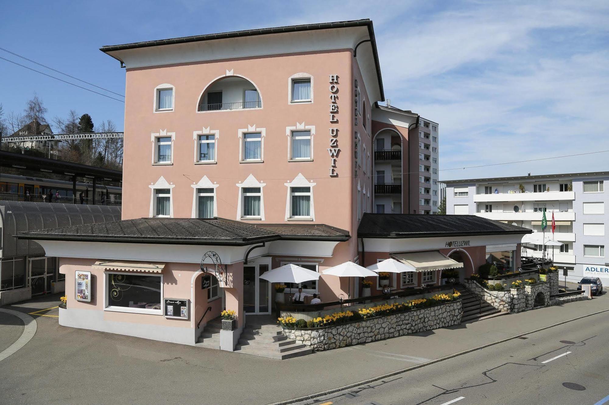 Hotel Uzwil Luaran gambar