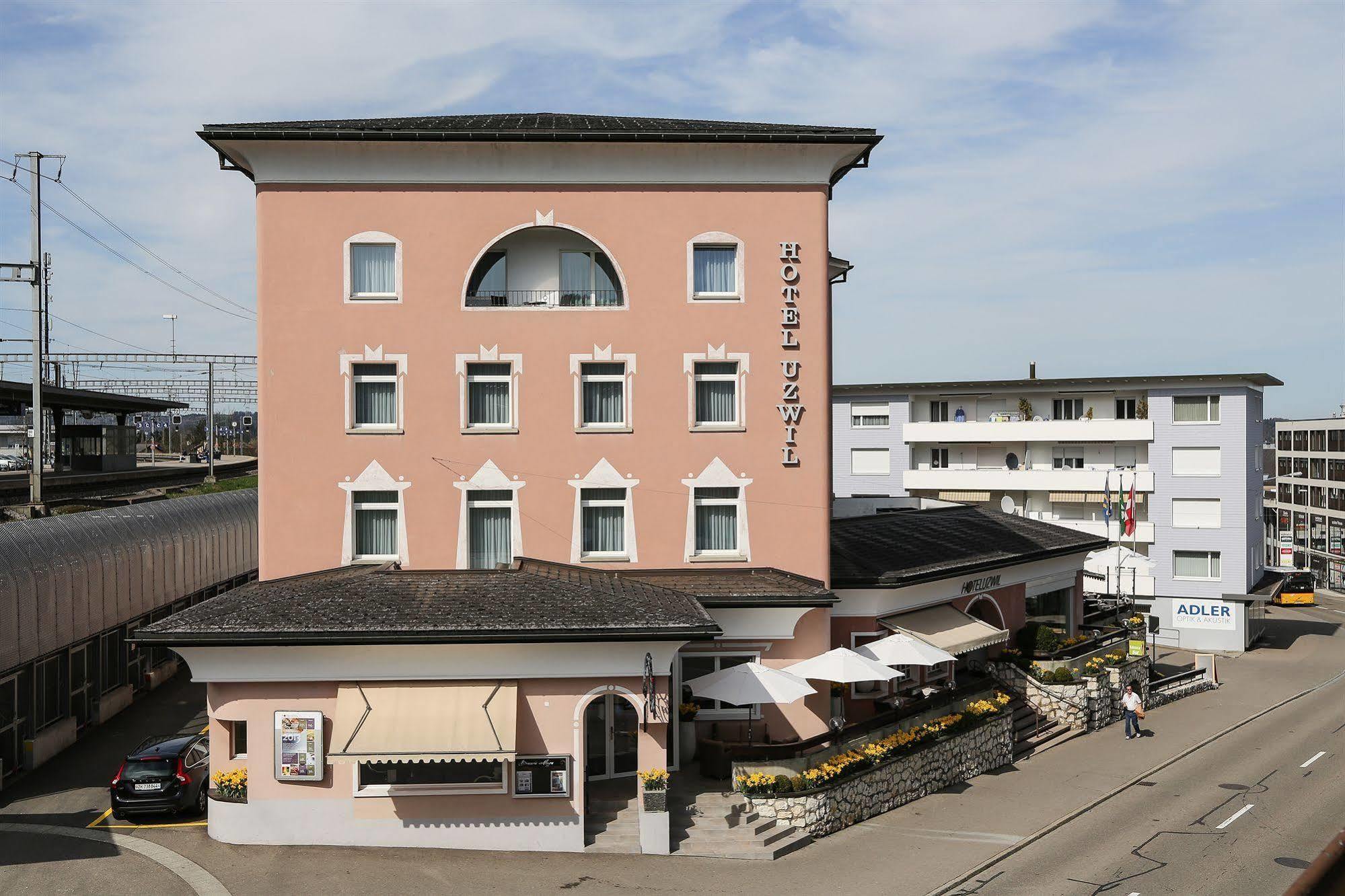 Hotel Uzwil Luaran gambar